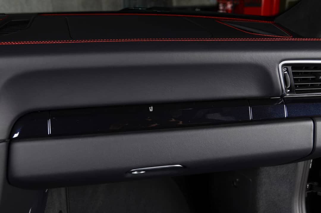 2018 Porsche 911 GT3 Touring — photo 32