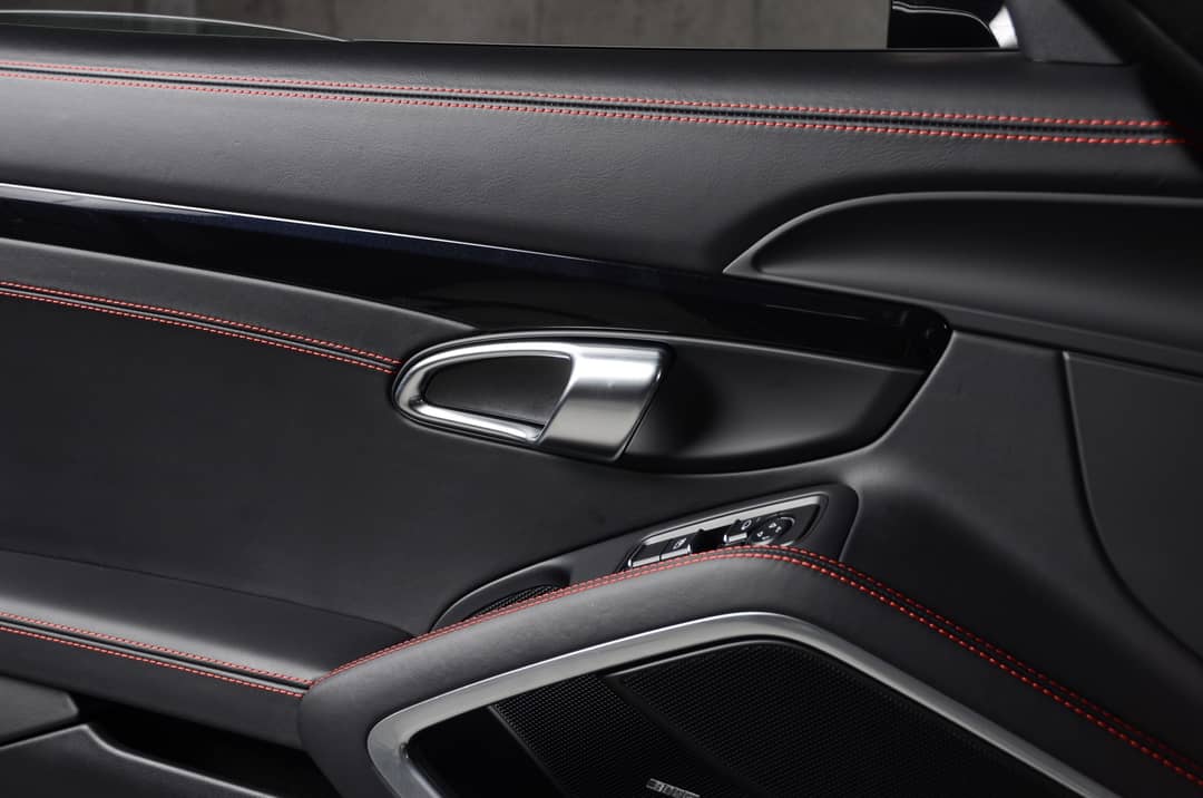 2018 Porsche 911 GT3 Touring — photo 35