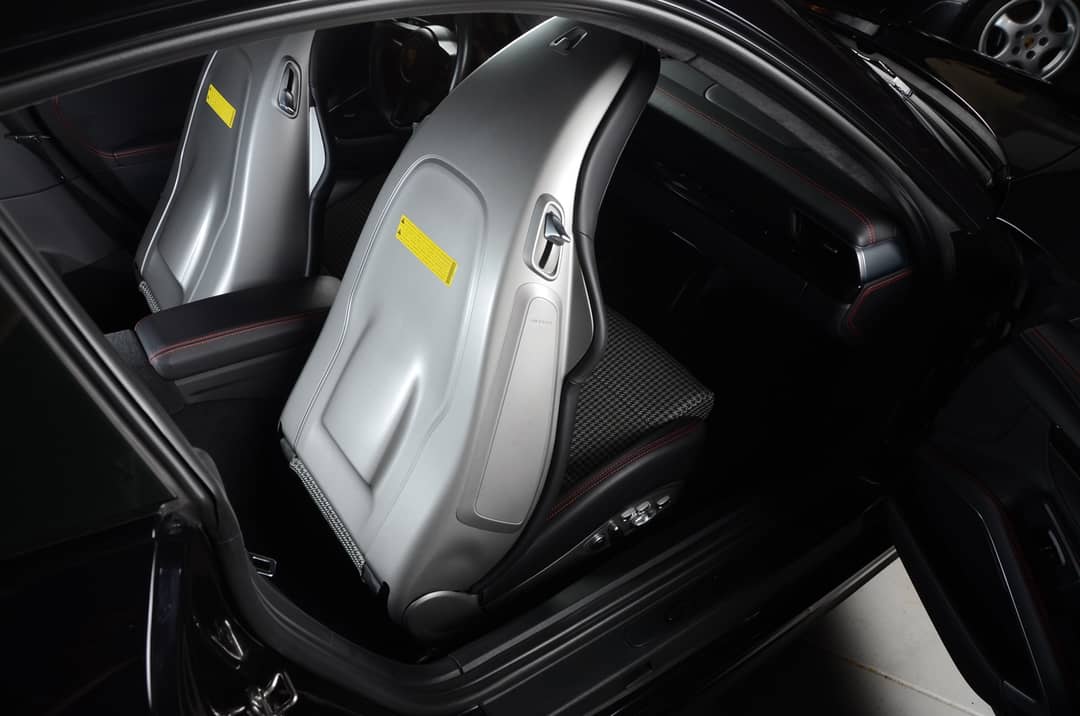 2018 Porsche 911 GT3 Touring — photo 50