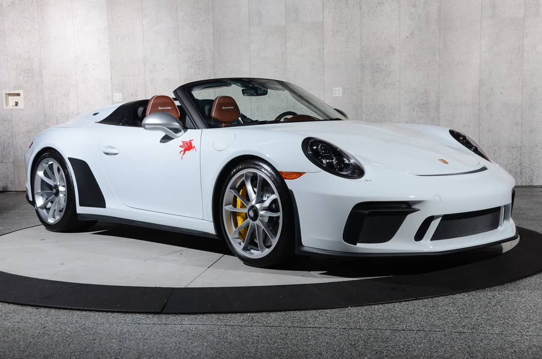 2019 Porsche 911 Speedster — photo 13