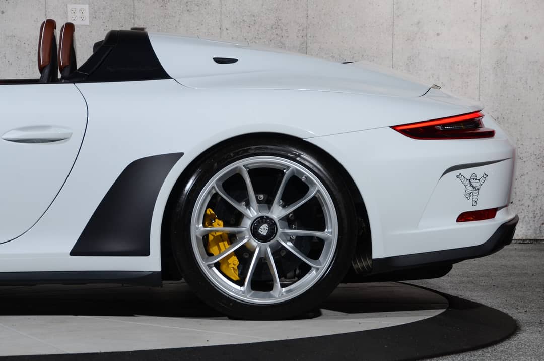 2019 Porsche 911 Speedster — photo 25