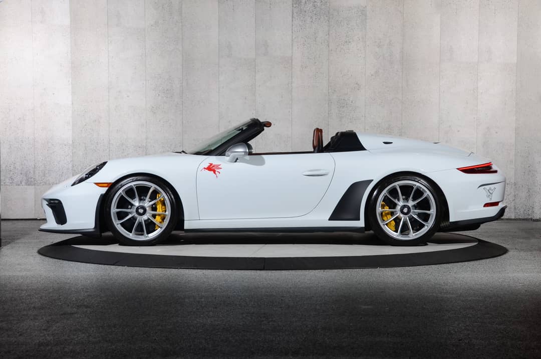 2019 Porsche 911 Speedster — photo 26