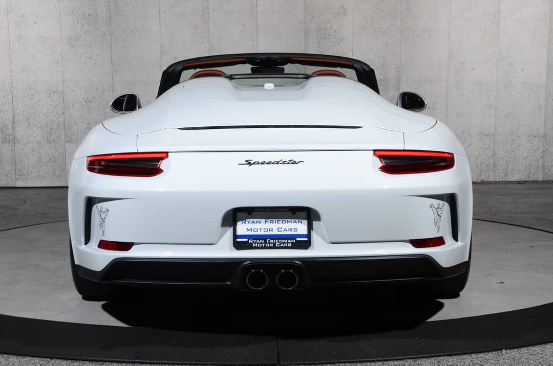2019 Porsche 911 Speedster — photo 35
