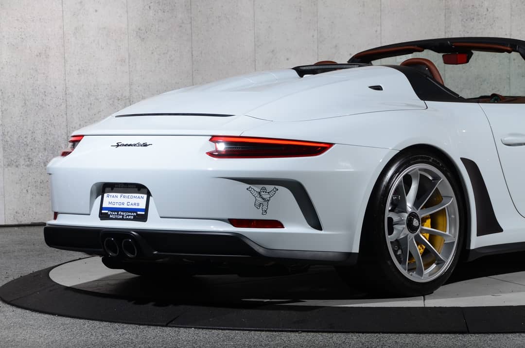 2019 Porsche 911 Speedster — photo 37
