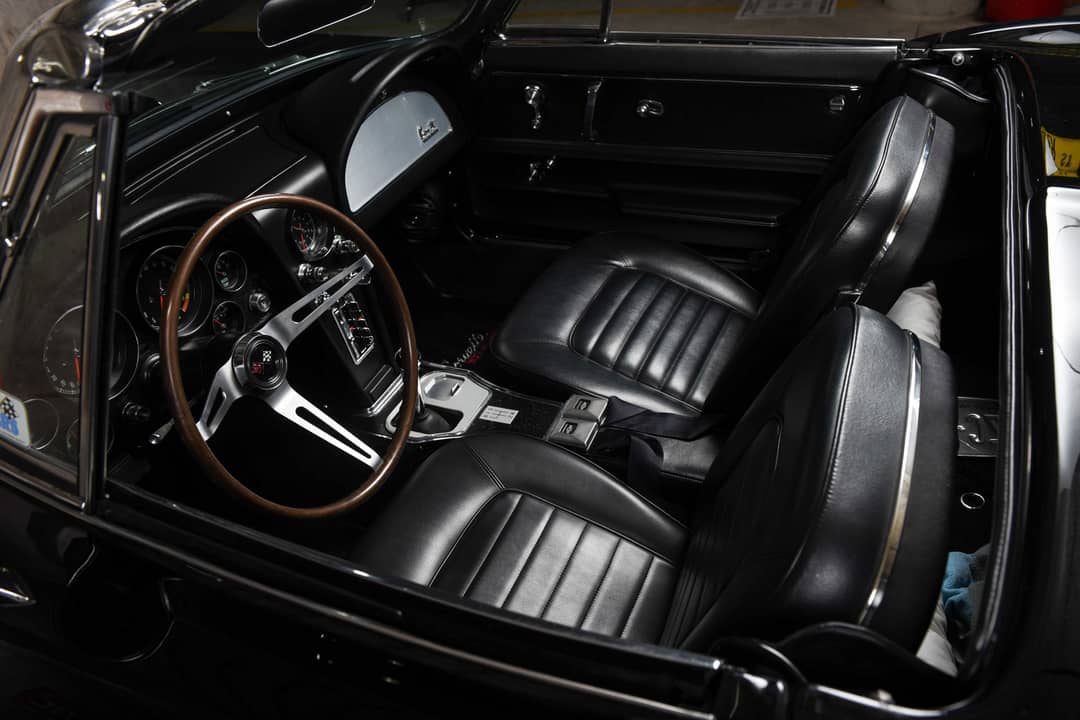 1966 Chevrolet Corvette — photo 13