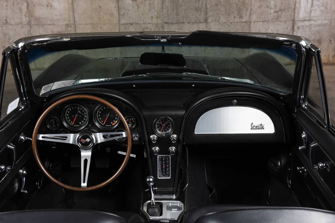 1966 Chevrolet Corvette — photo 14