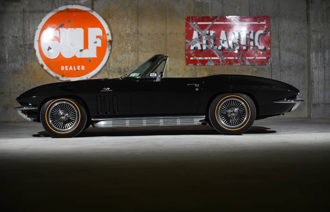 1966 Chevrolet Corvette — photo 5