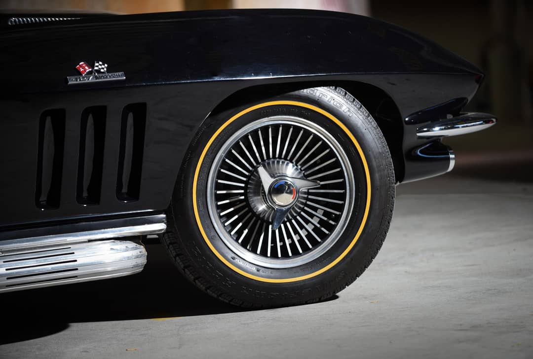 1966 Chevrolet Corvette — photo 42