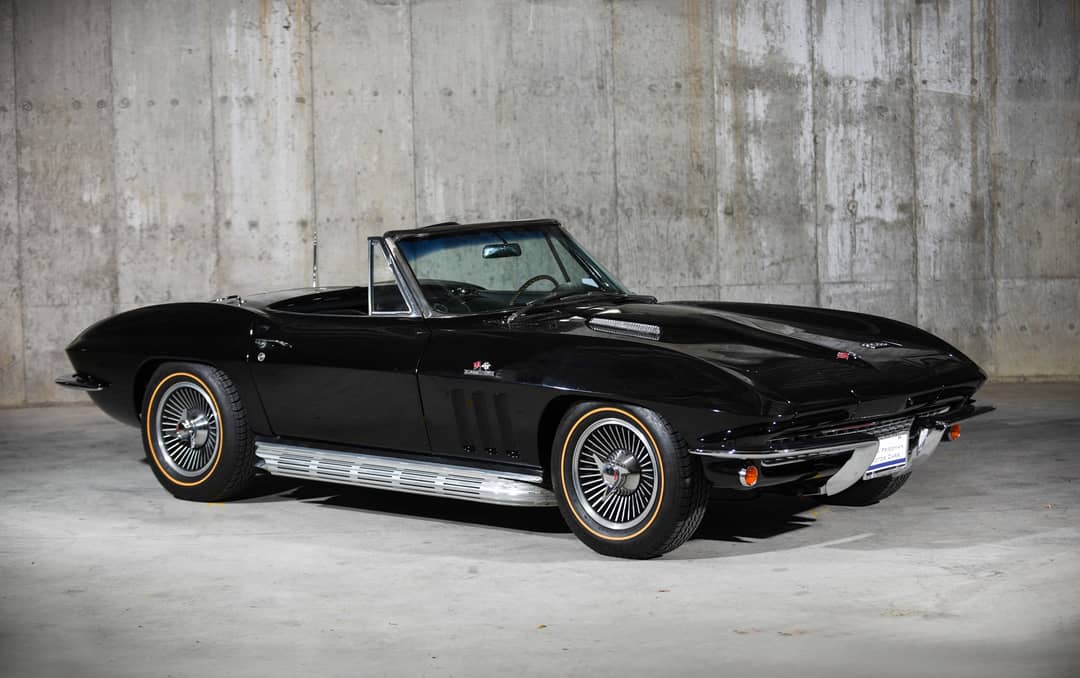 1966 Chevrolet Corvette — photo 44