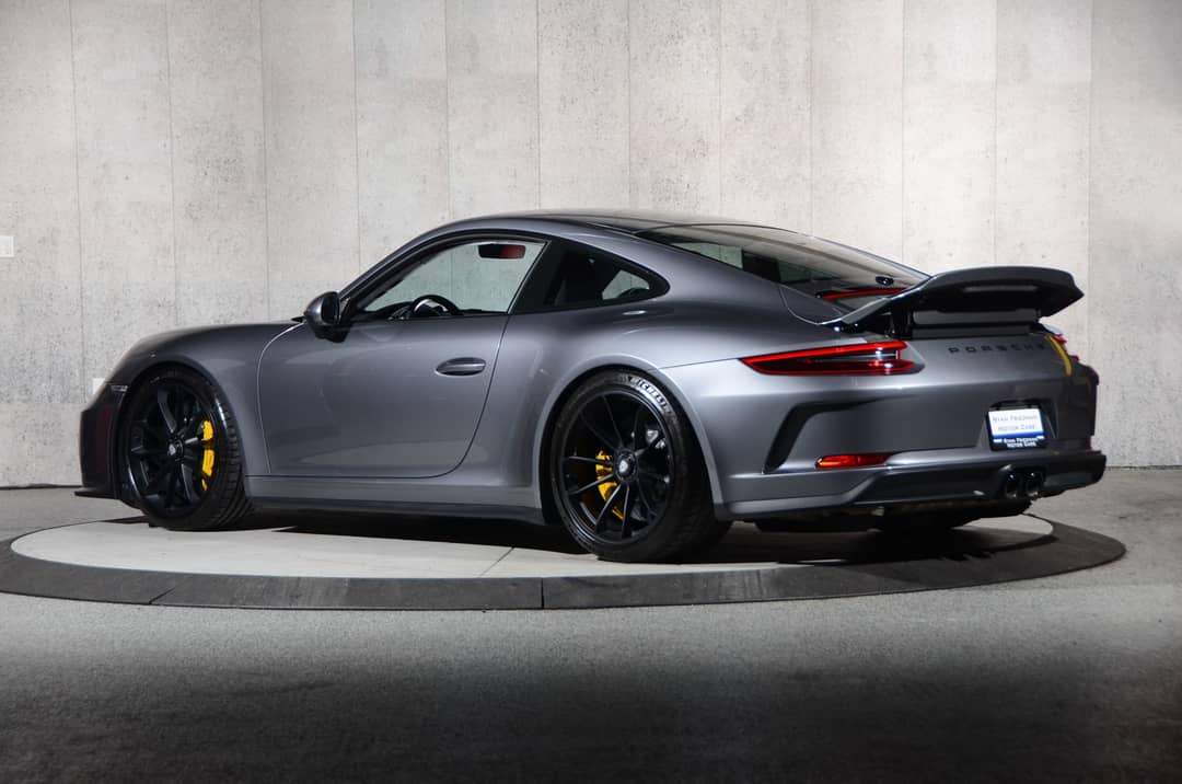 2018 Porsche 911 GT3 Touring — photo 11