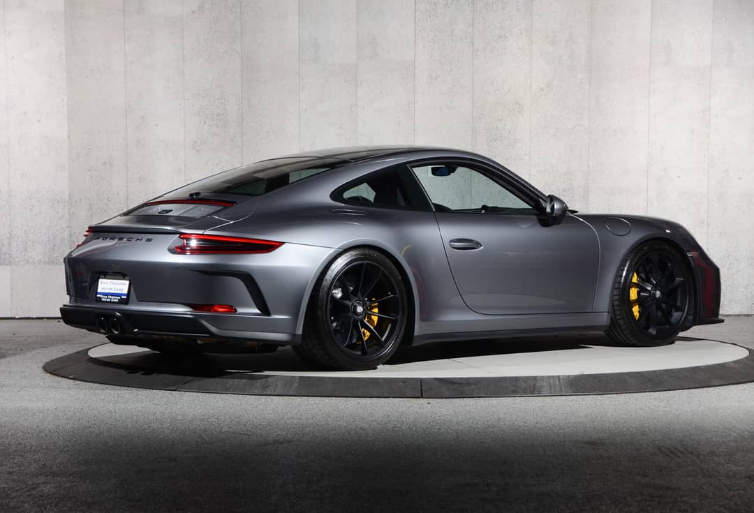 2018 Porsche 911 GT3 Touring — photo 19