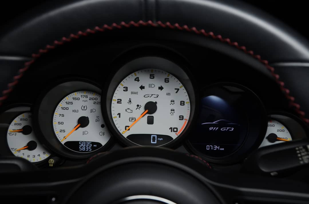 2018 Porsche 911 GT3 Touring — photo 30