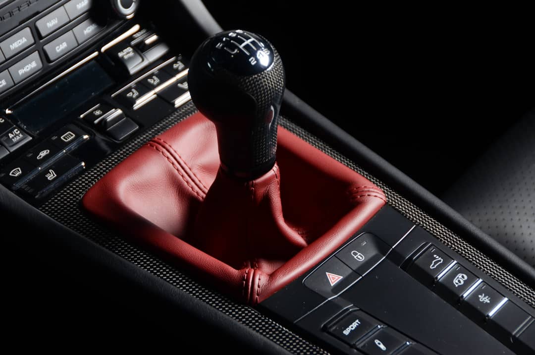 2018 Porsche 911 GT3 Touring — photo 34