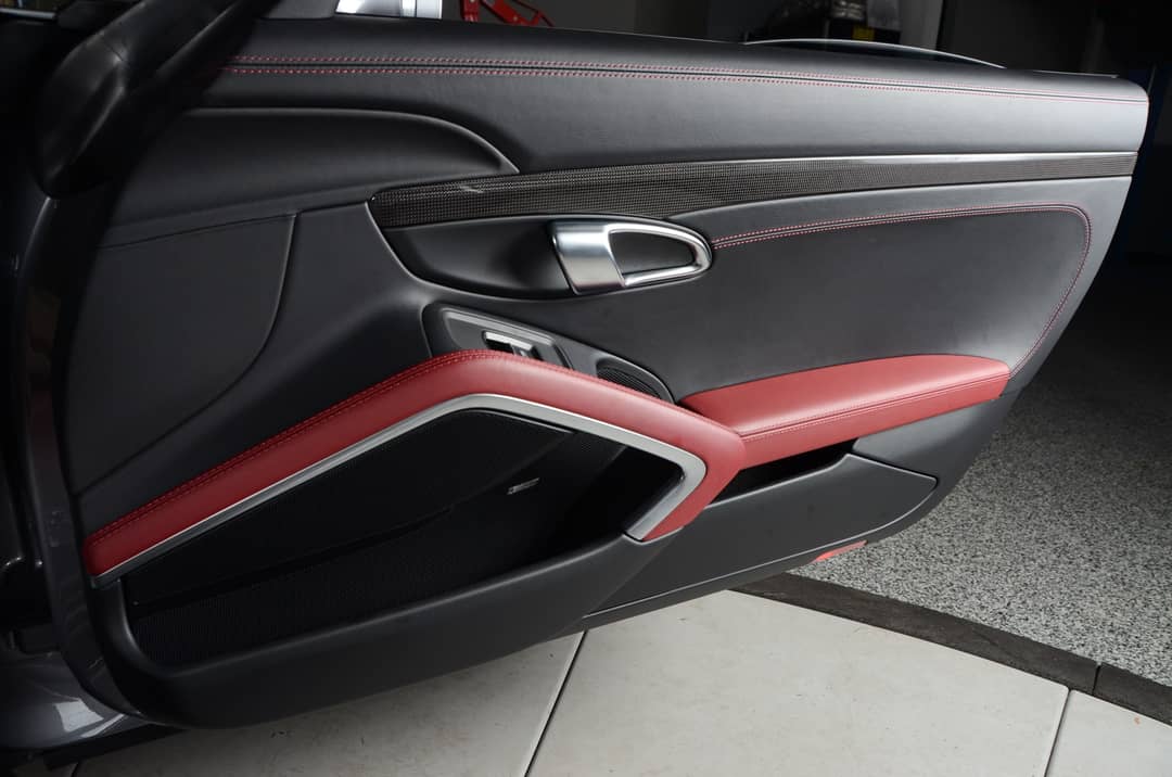 2018 Porsche 911 GT3 Touring — photo 42