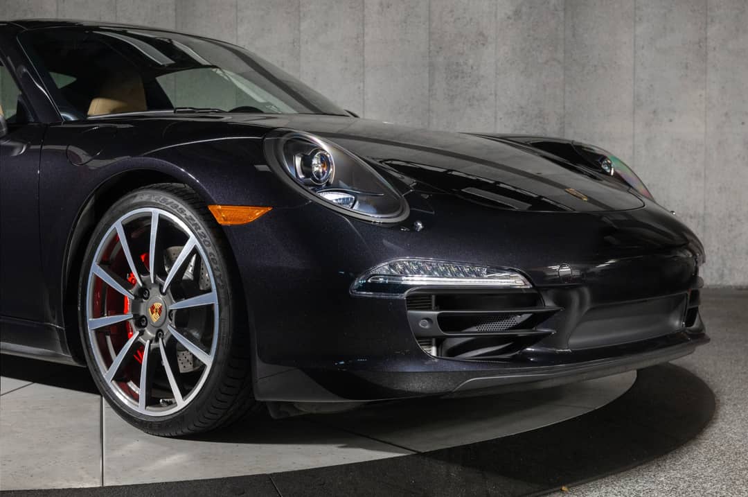 2013 Porsche 911 Carrera 4S — photo 2