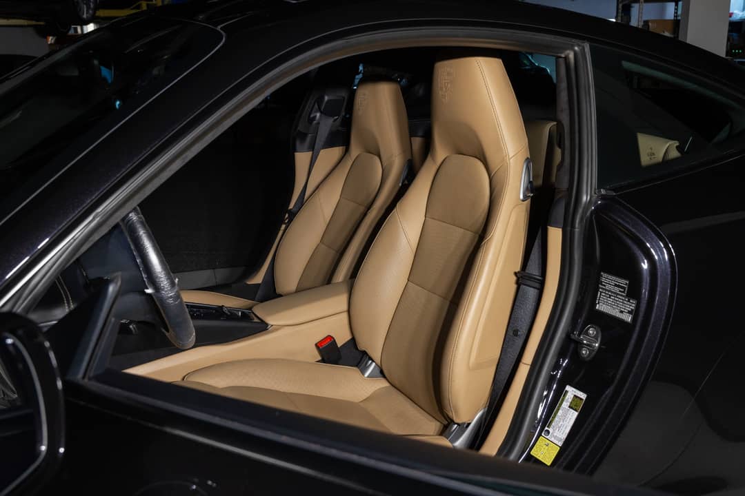 2013 Porsche 911 Carrera 4S — photo 21