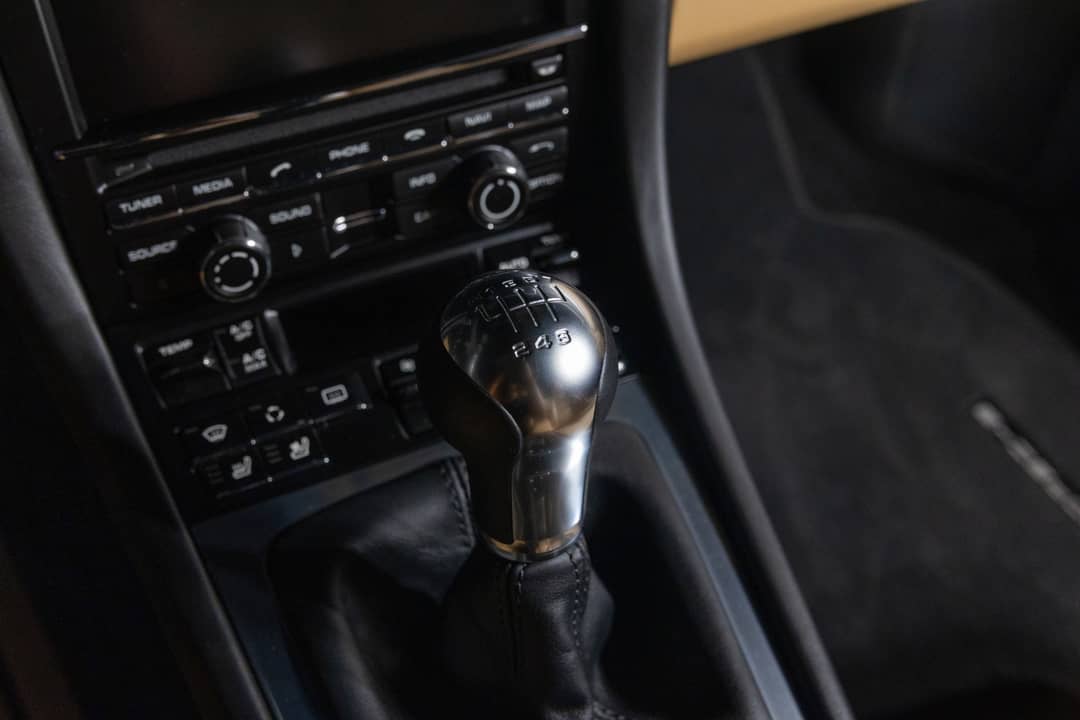 2013 Porsche 911 Carrera 4S — photo 27