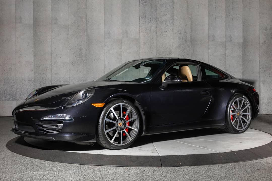 2013 Porsche 911 Carrera 4S — photo 8