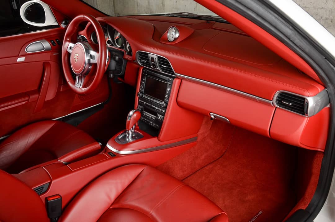 2012 Porsche 911 Carrera GTS — photo 25