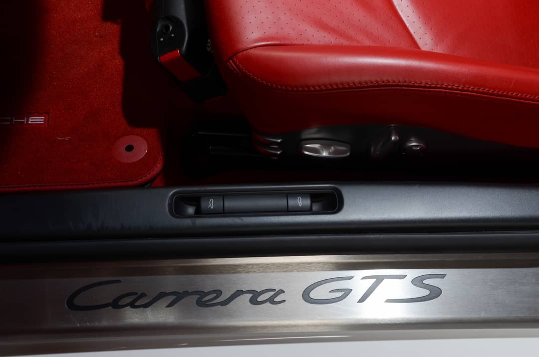 2012 Porsche 911 Carrera GTS — photo 41