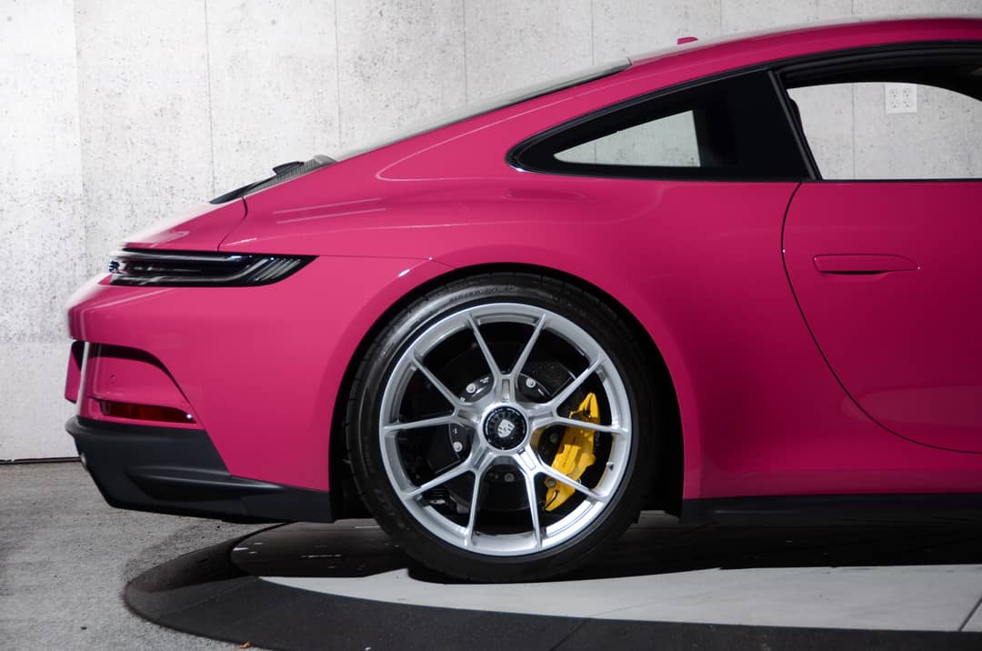 2023 Porsche 911 GT3 Touring — photo 2