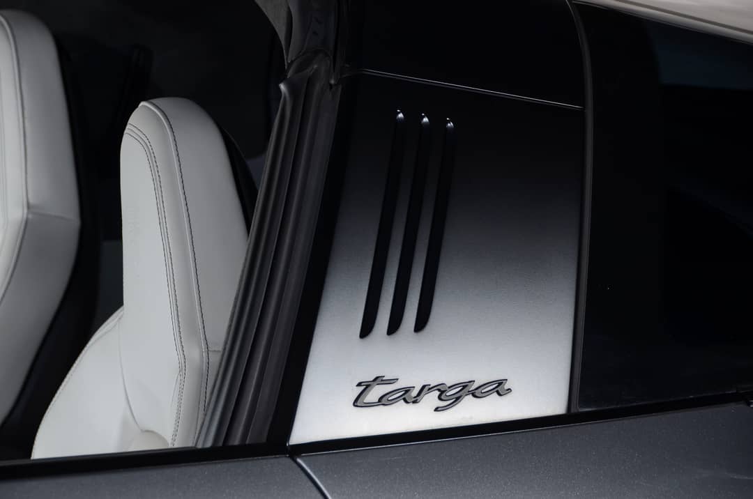 2022 Porsche 911 Targa 4 GTS — photo 20