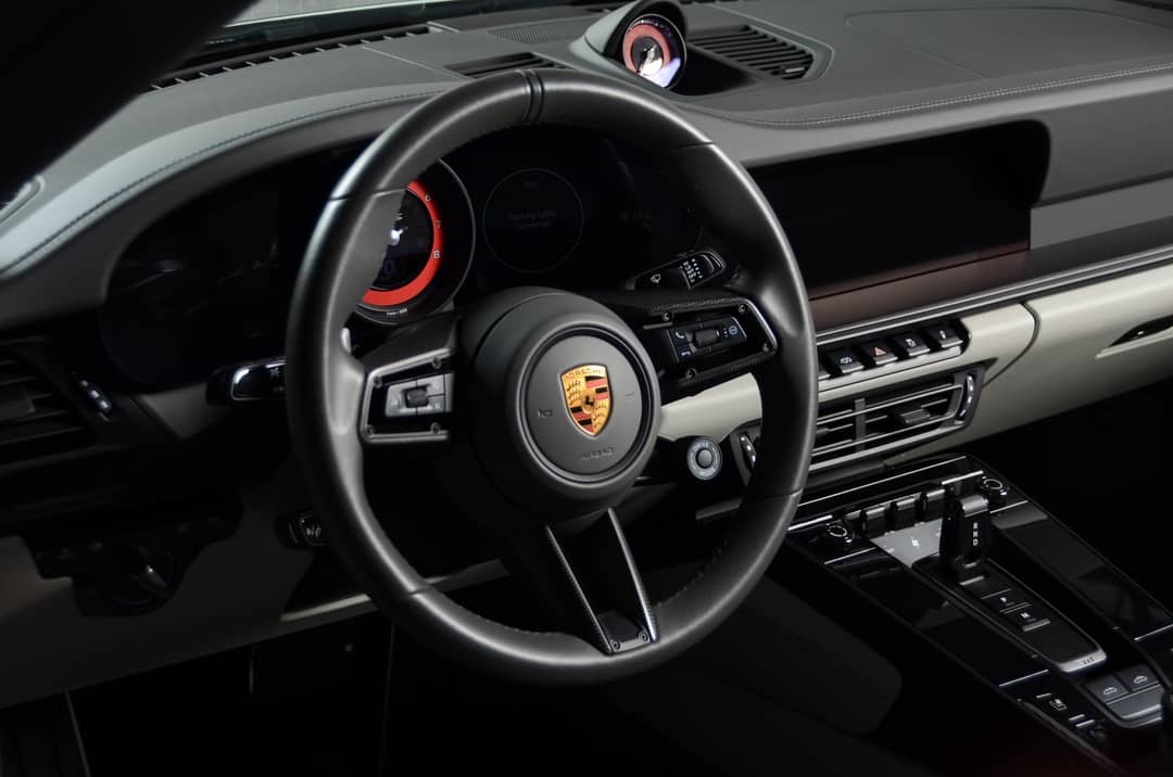 2022 Porsche 911 Targa 4 GTS — photo 43