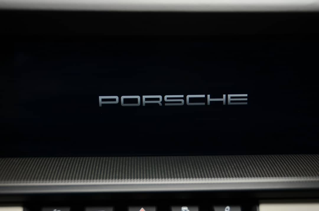 2022 Porsche 911 Targa 4 GTS — photo 63