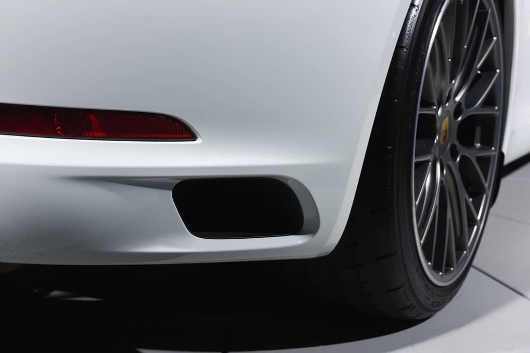 2017 Porsche 911 Carrera — photo 18