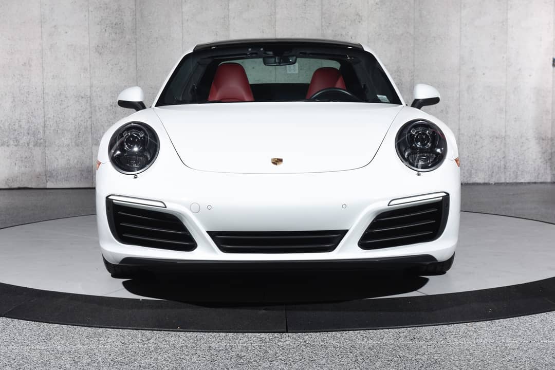 2017 Porsche 911 Carrera — photo 19