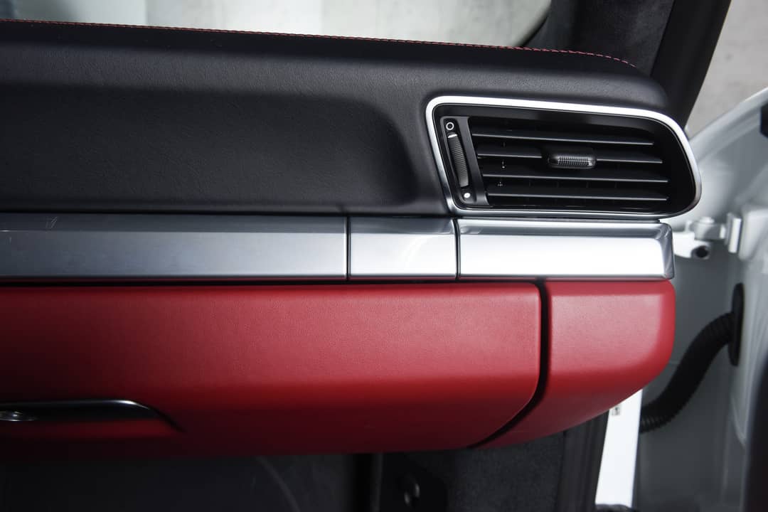 2017 Porsche 911 Carrera — photo 39