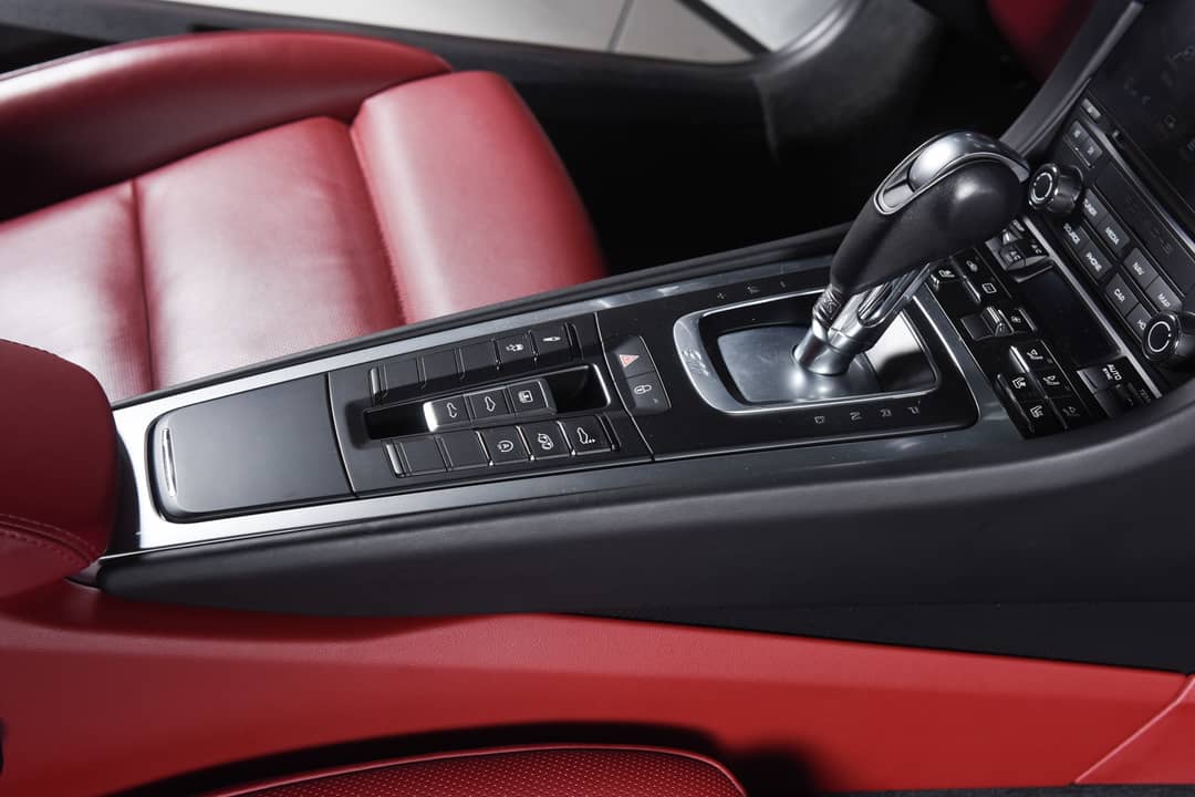 2017 Porsche 911 Carrera — photo 43