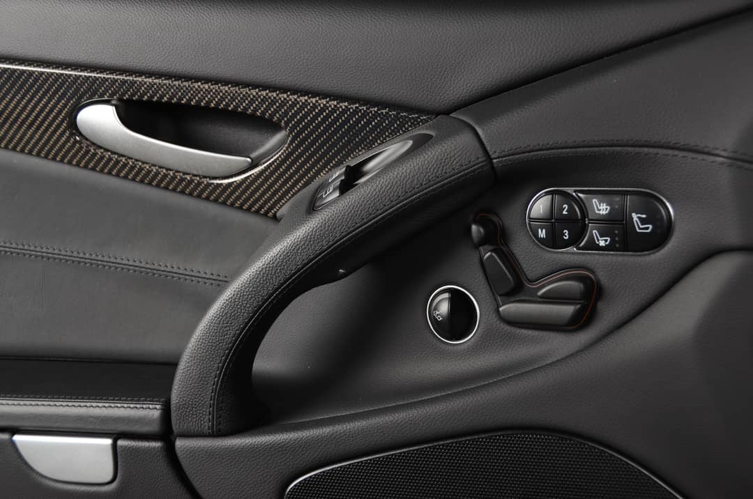 2009 Mercedes-Benz SL-Class SL 63 AMG — photo 33