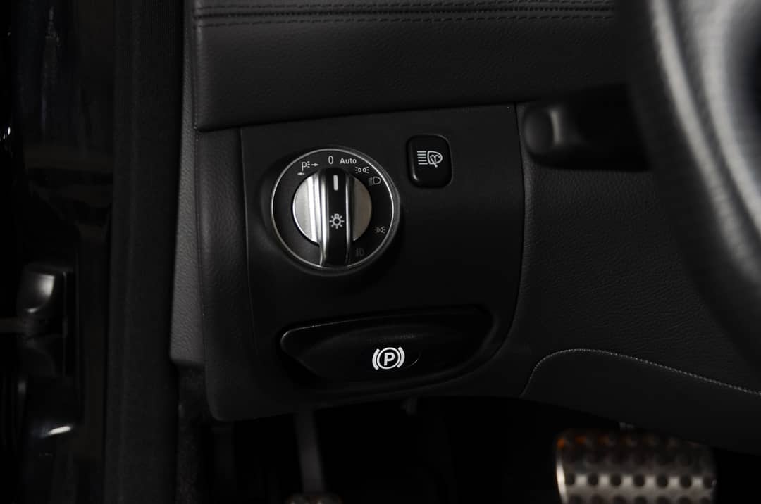 2009 Mercedes-Benz SL-Class SL 63 AMG — photo 36