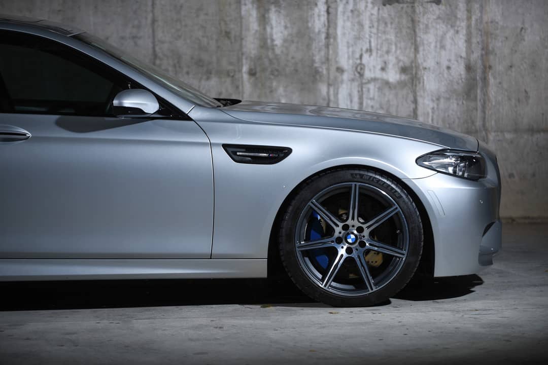 2014 BMW M5 — photo 2