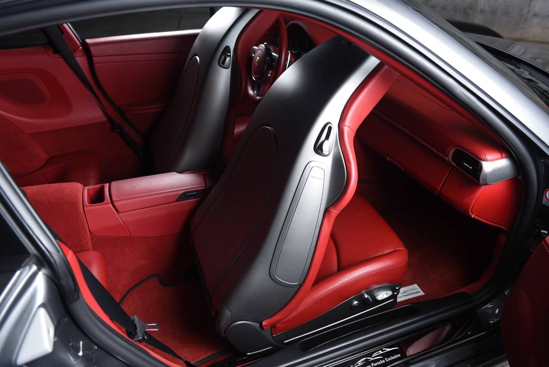 2012 Porsche 911 Turbo S — photo 36
