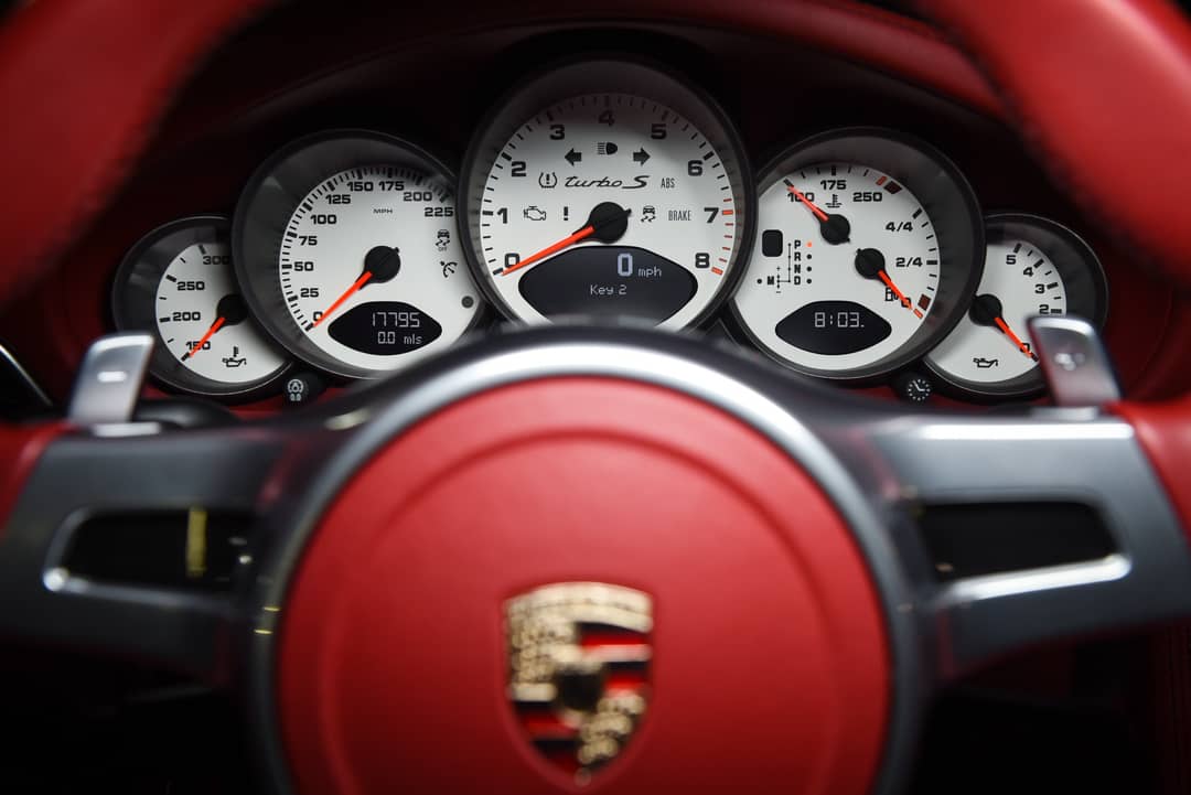 2012 Porsche 911 Turbo S — photo 43