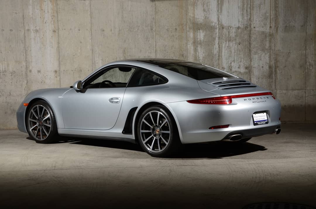 2014 Porsche 911 Carrera 4 — photo 26