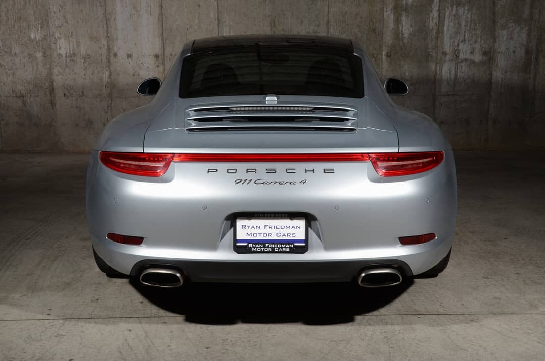 2014 Porsche 911 Carrera 4 — photo 38
