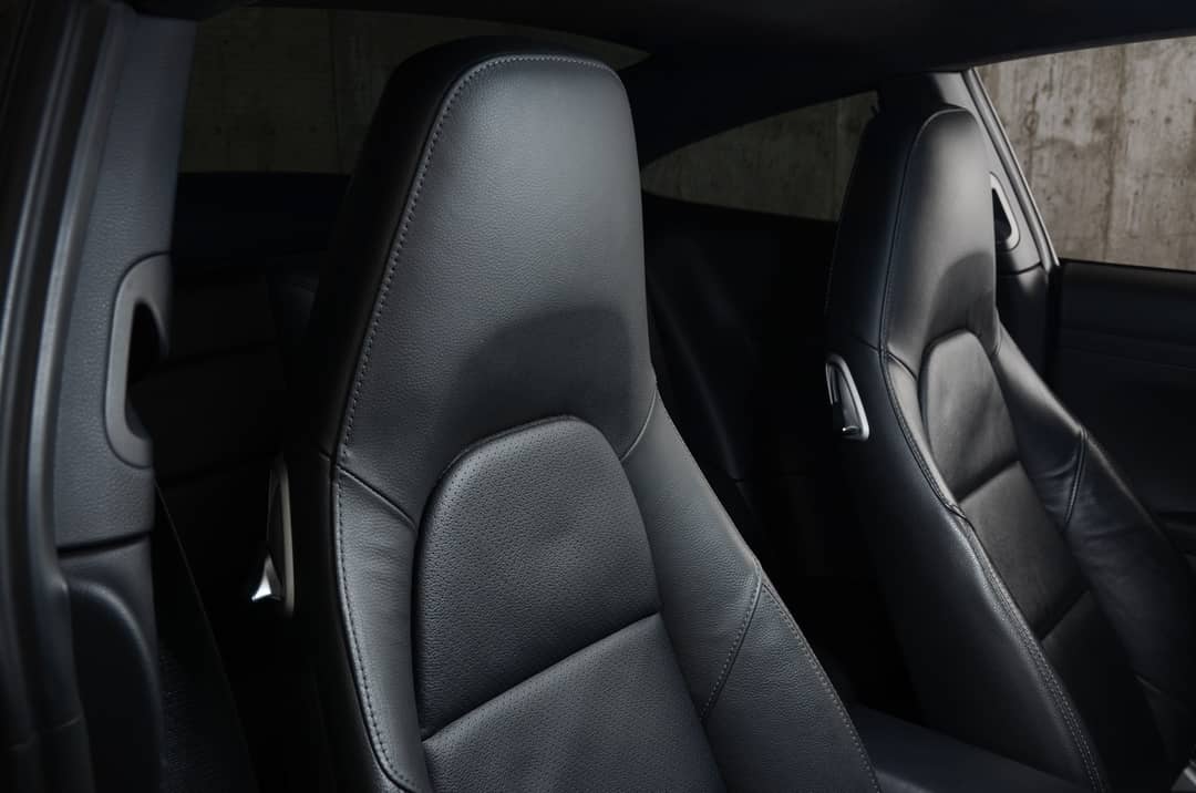 2014 Porsche 911 Carrera 4 — photo 8