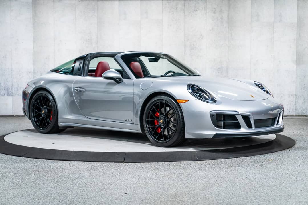 2019 Porsche 911 Targa 4 GTS — photo 4