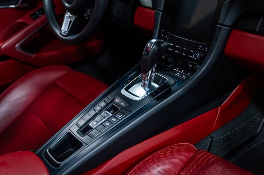 2019 Porsche 911 Targa 4 GTS — photo 31