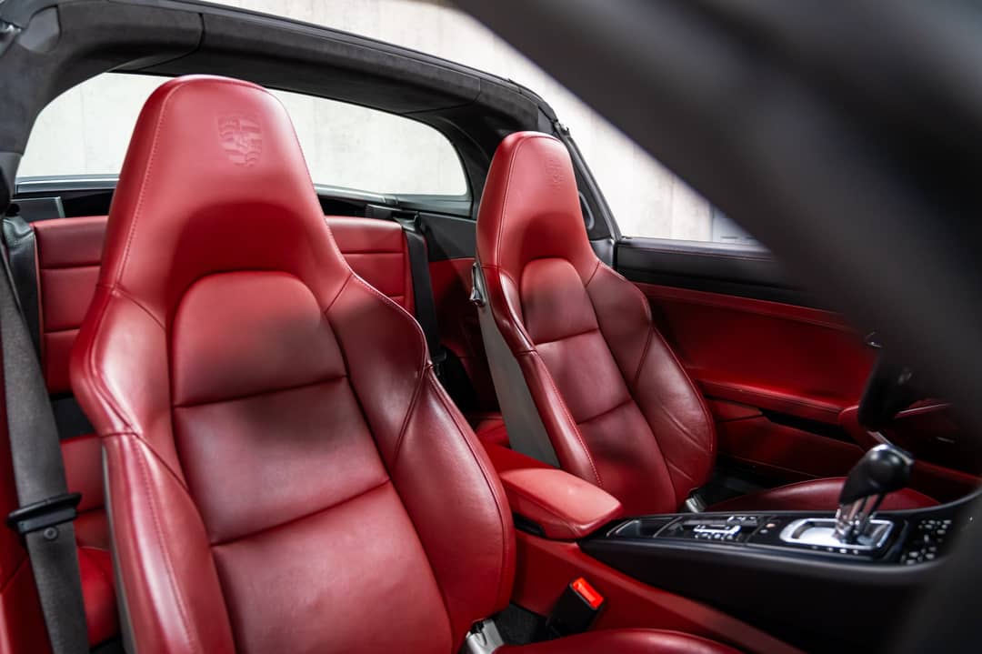 2019 Porsche 911 Targa 4 GTS — photo 35