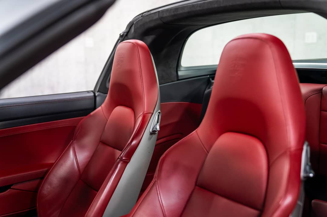 2019 Porsche 911 Targa 4 GTS — photo 39