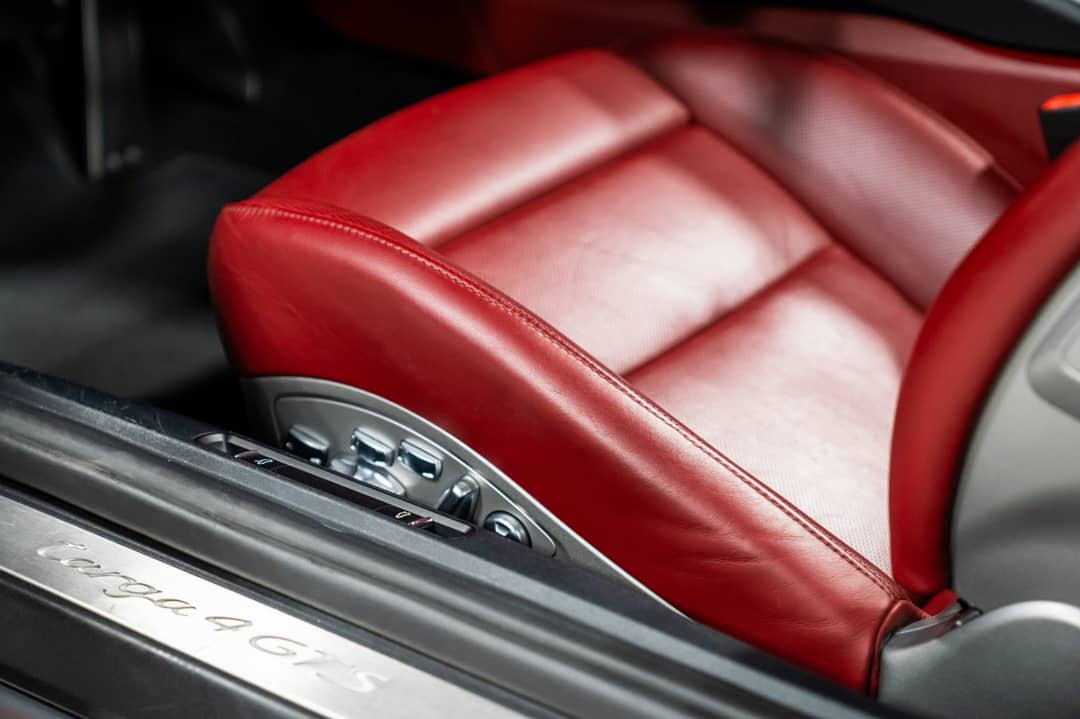 2019 Porsche 911 Targa 4 GTS — photo 40