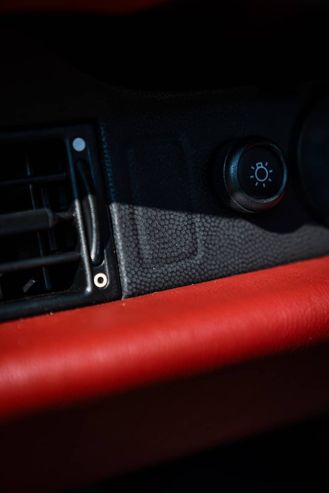 1998 Porsche 911 Carrera S — photo 26