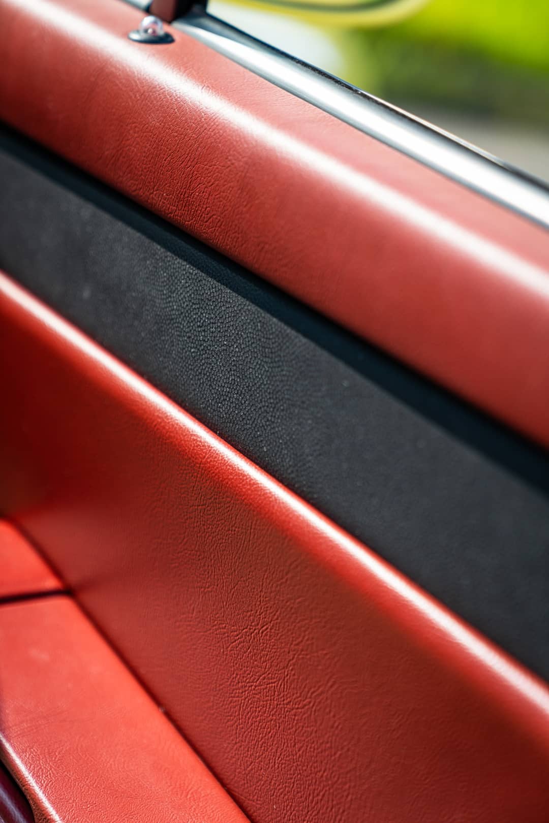 1998 Porsche 911 Carrera S — photo 28