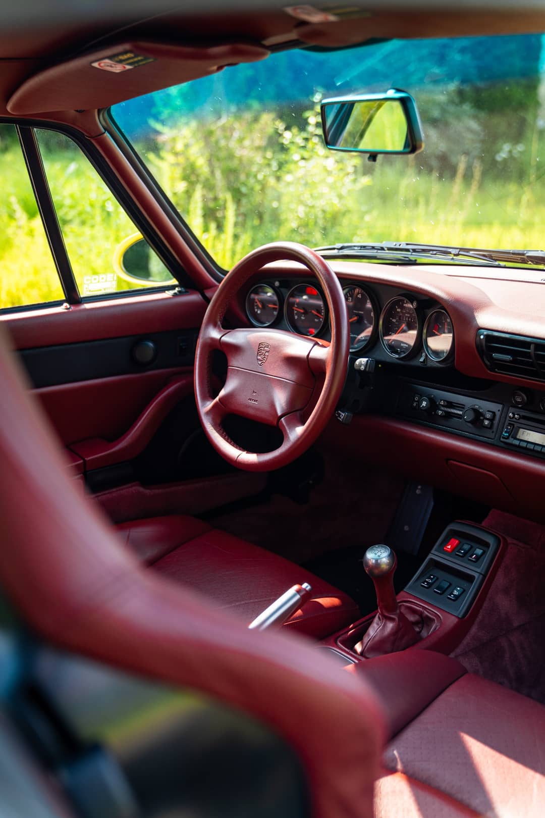 1998 Porsche 911 Carrera S — photo 32