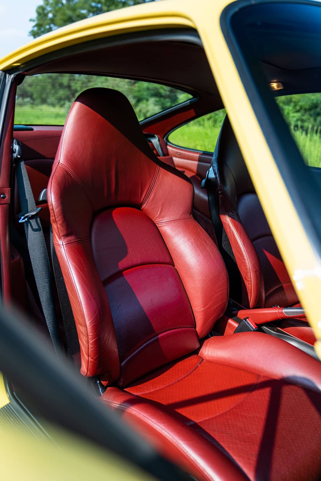 1998 Porsche 911 Carrera S — photo 36
