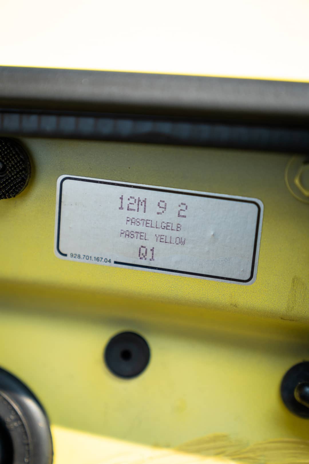 1998 Porsche 911 Carrera S — photo 43